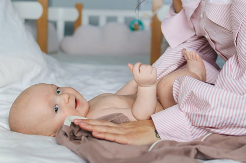 姓韩唯美好听的名字男孩-测姓名打分